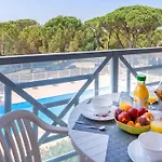 Lagrange Le Domaine Des Grands Pins Saint-Raphael (Var)