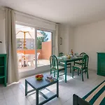 Lagrange Le Domaine Des Grands Pins 2* Saint-Raphael (Var)