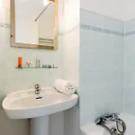 Lagrange Le Domaine Des Grands Pins Aparthotel 2*