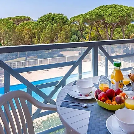Lagrange Vacances Le Domaine Des Grands Pins 2*