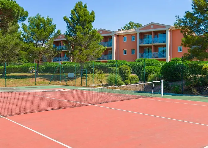 Lagrange Le Domaine Des Grands Pins Aparthotel