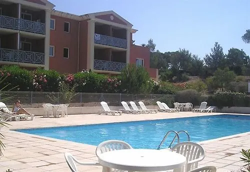 Aparthotel Lagrange Le Domaine Des Grands Pins Saint-Raphael (Var)